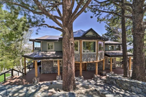 Luxe Reno Chalet with Mountain View 3 Mi to Skiing!